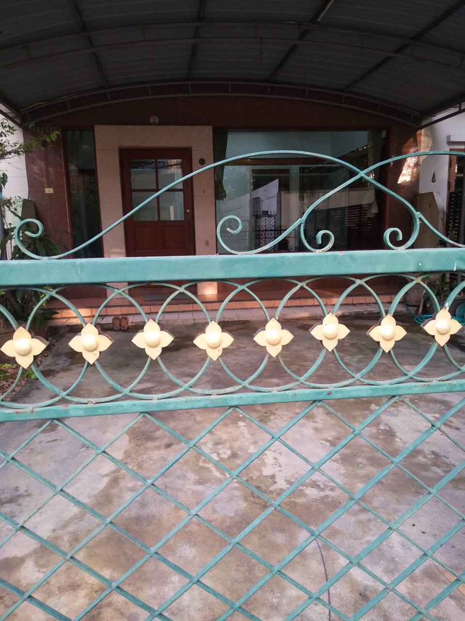 ให้เช่าบ้านทาวโฮม-5-ชั้น-เฟอร์นิเจอร์ครบ-พร้อมเข้าอยู่-ซอย-รัชดา36