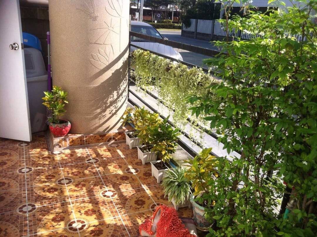 ขายทาวน์โฮม-2-ชั้น-บ้านหลังหัวมุม-หมู่บ้าน-กัสโต้-สาทร-ตากสิน