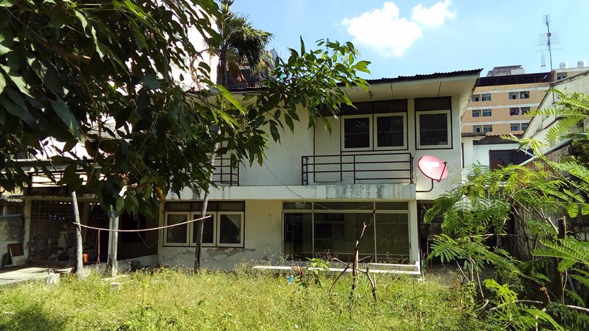 ขายที่ดินในซอยรามคำแหง-48-ใกล้เดอะมอลล์บางกะปิ-รถไฟฟ้า-2-สายผ่าน