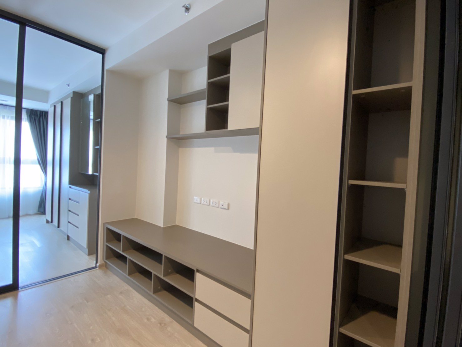 ให้เช่า-คอนโด-ideo-สาทร-วงเวียนใหญ่-35-ตรม-1-ห้องนอน-condo-for-rent-ideo-sathorn-wongwian-yai