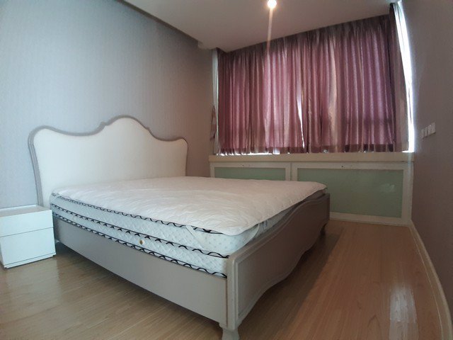 ขายทีซี-กรีน-คอนโดมิเนียม-แบบ-2-นอน-เฟอร์บิ้วอินอย่างดี-พร้อมเข้าอยู่