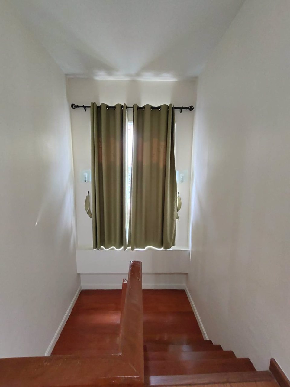 ขายบ้านแฝด-2-ชั้น-หมู่บ้านคุณาสิริ-2-บางบัวทอง-หลังมุม