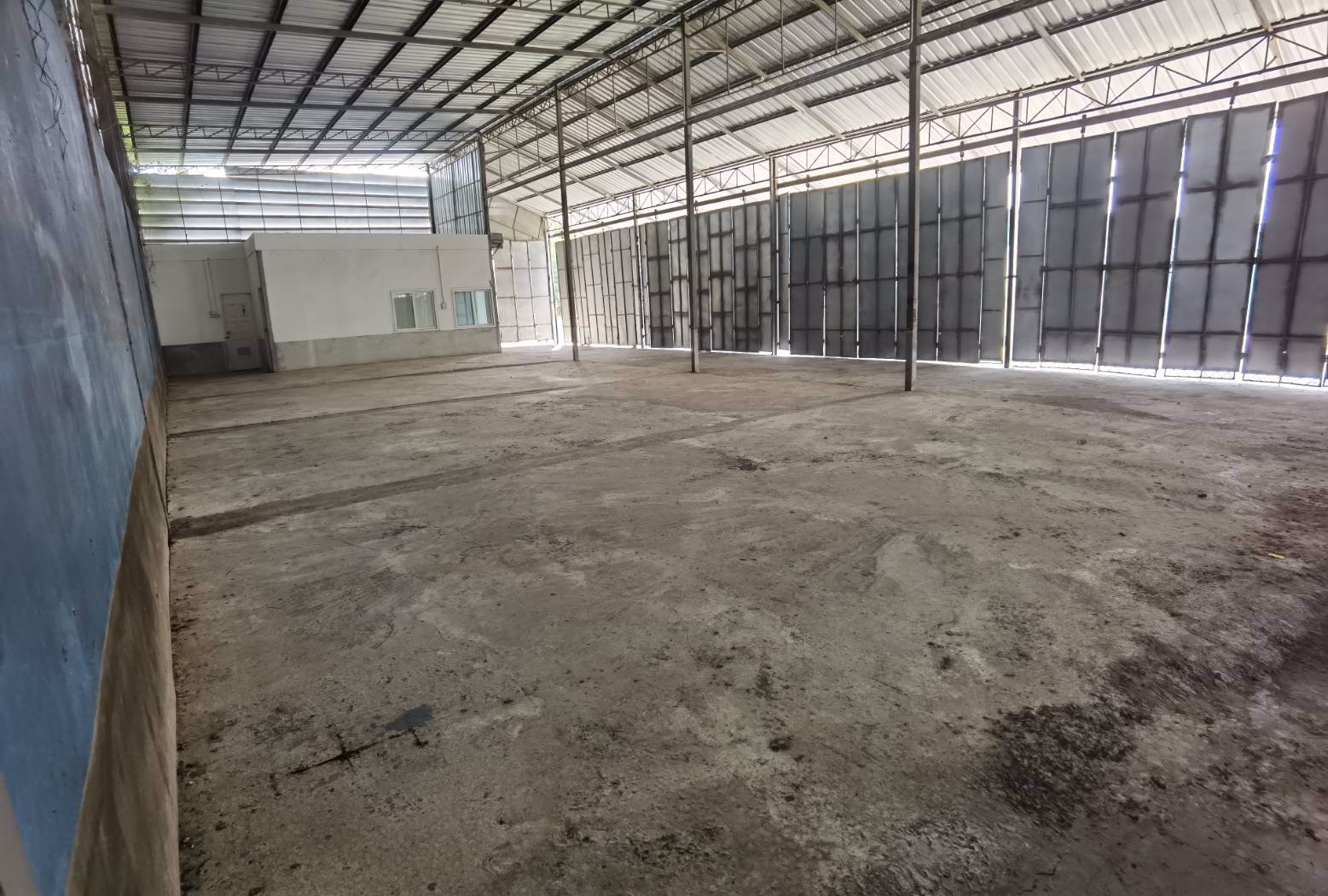 ขายด่วนที่ดิน-อพิบูลฯ-จอุบล-ติดถนน-7-ไร่-3-งาน-ไร่ละ-25-ล้าน-หน้ากว้าง-200เมตร