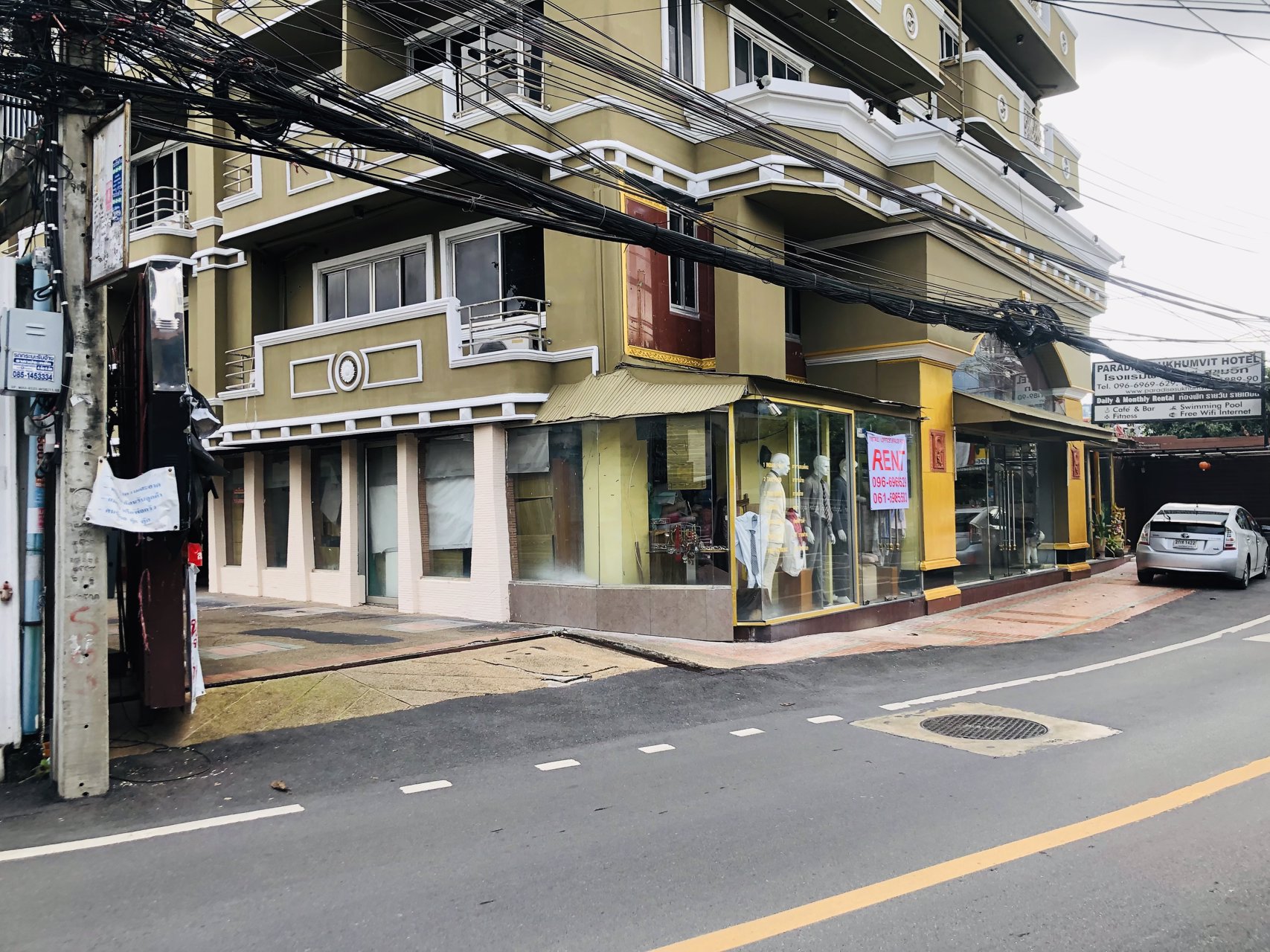 ให้เช่า-พื้นที่ประกอบการค้า-เหมาะทำร้านค้า-ร้านอาหาร-ออฟฟิส-และธุริกจ-เอกมัย12-ปรีดีพนมยงค์-31