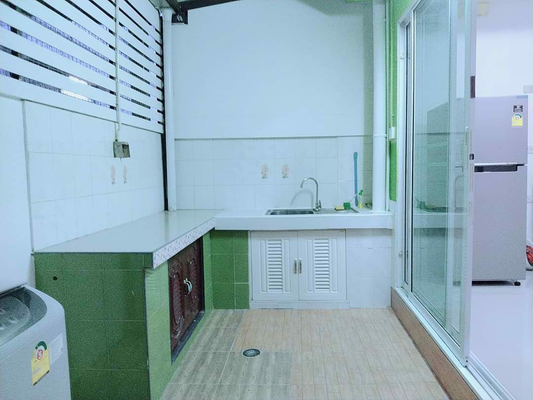 ให้เช่าทาวเฮ้าส์-มบอินดี้บางนา-ซอยเอแบคบางนา-พร้อมเฟอร์-10000-บาท-เดือน