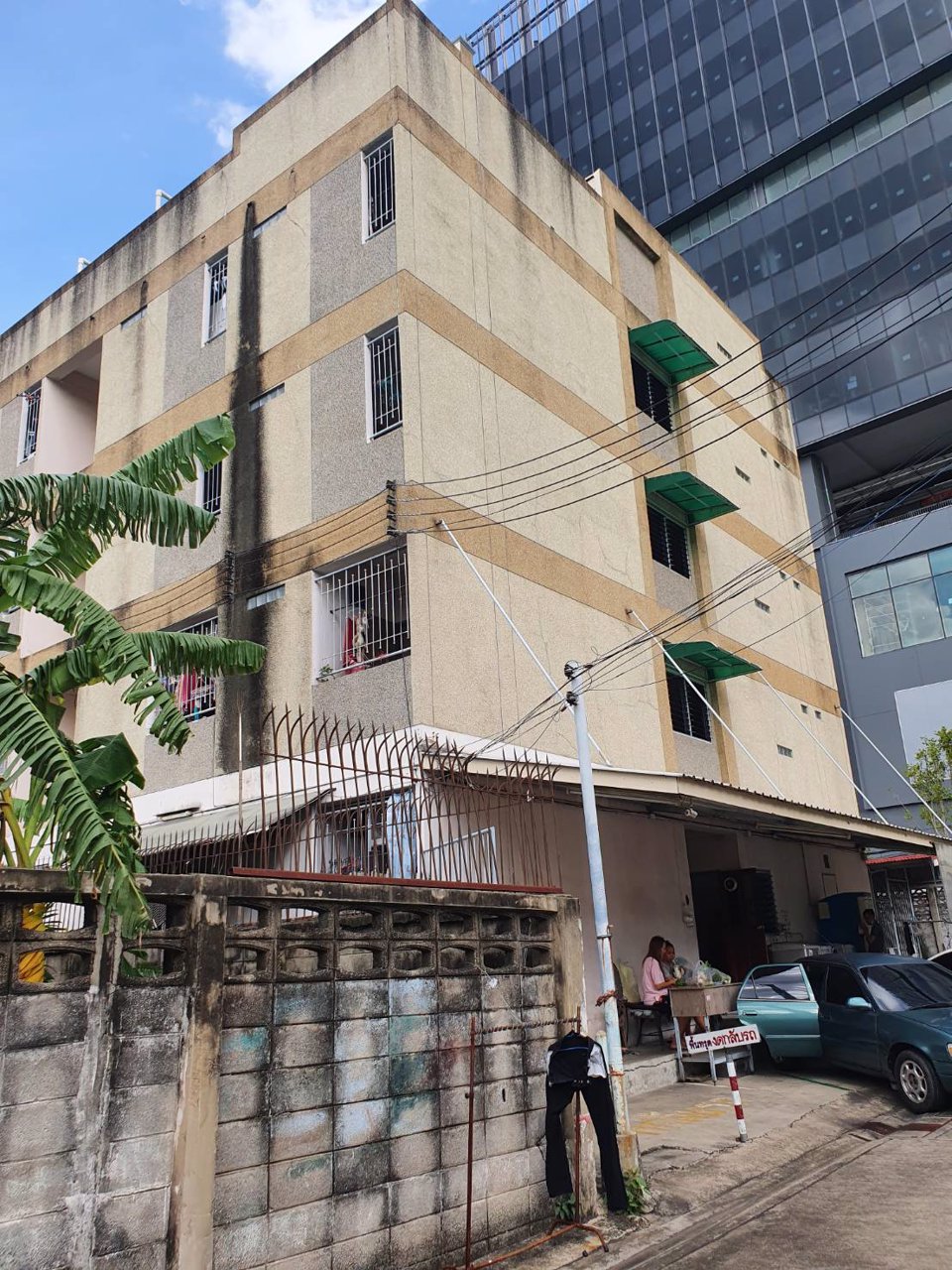 ขายด่วน-ที่ดิน-100-ตารางวา-พร้อมอพาร์ทเม้น-จำนวน32ห้อง