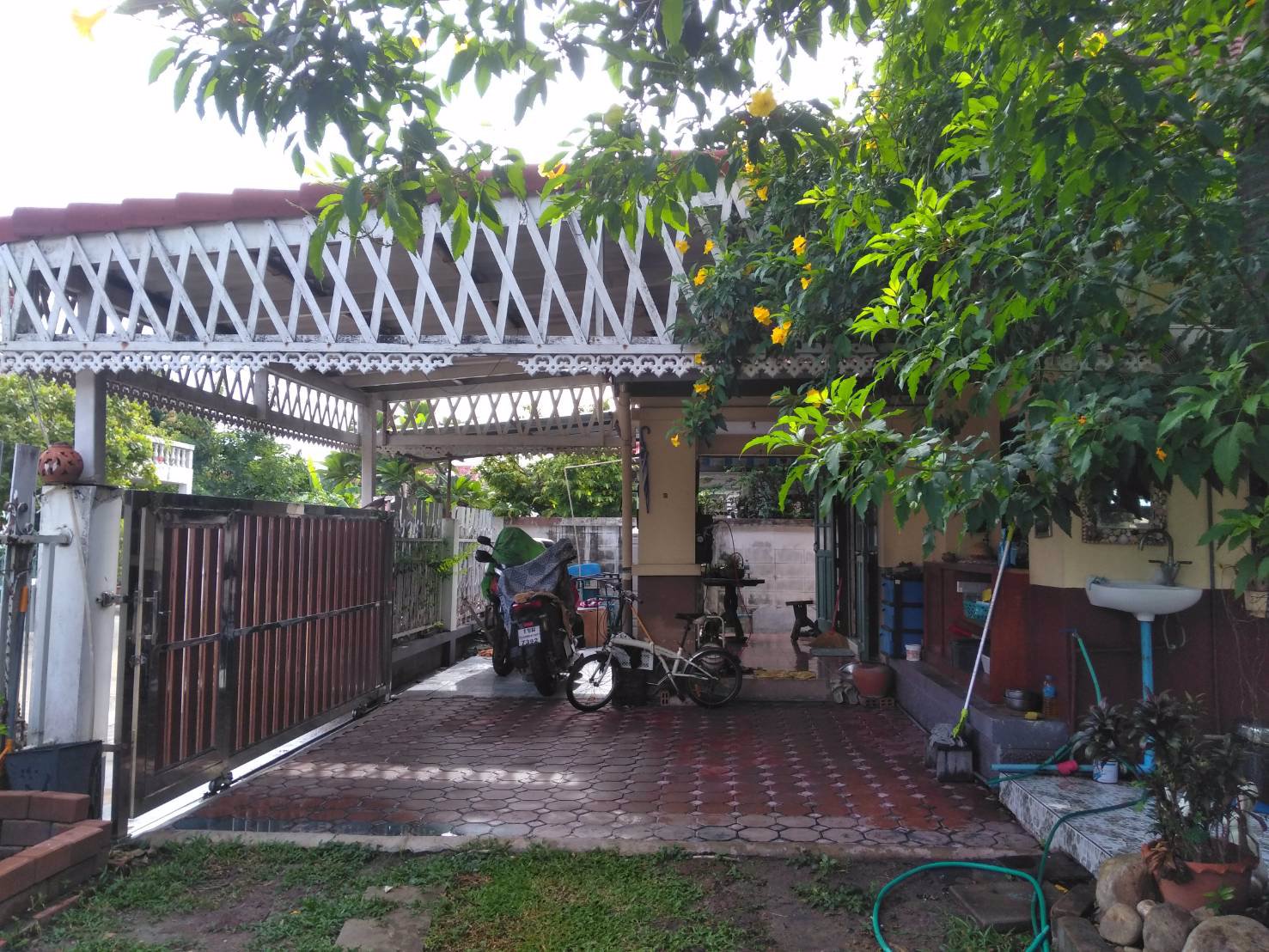 ขายบ้านเดี่ยวเนื้อที่-100-ตรว-ราคา-37-ล้าน-หมู่บ้านสราญธร-คลองสี่ธัญบุรี