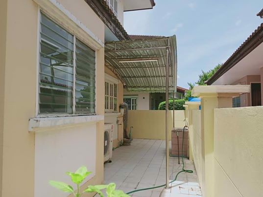 บ้านเช่า-หมู่บ้านอัมพรเพลส-ศรีราชา