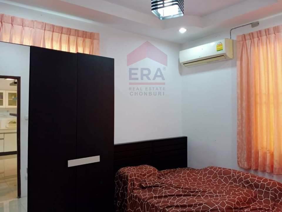 ขายบ้านเดี่ยว-หลังใหญ่-ราคาถูก-ถเก้ากิโล-ศรีราชา-หมู่บ้านวิวไม้2-ราคาตลาด-6ลบ-ขายเพียง-54ลบ