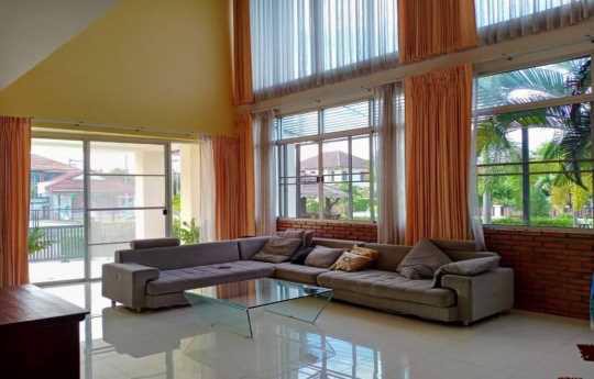 ขายบ้านเดี่ยว-หลังใหญ่-ราคาถูก-ถเก้ากิโล-ศรีราชา-หมู่บ้านวิวไม้2-ราคาตลาด-6ลบ-ขายเพียง-54ลบ