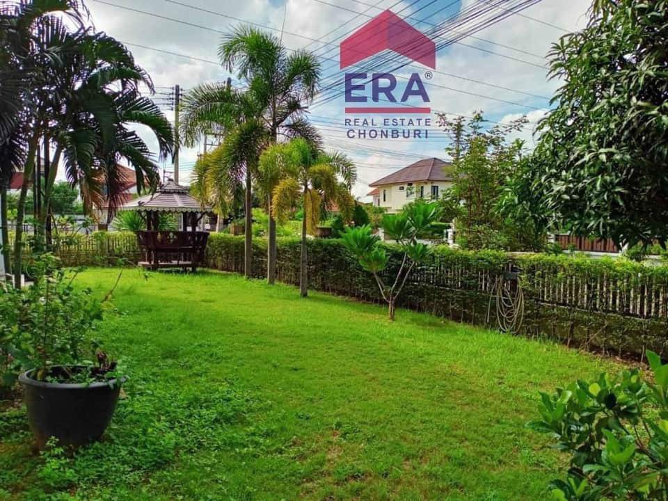 ขายบ้านเดี่ยว-หลังใหญ่-ราคาถูก-ถเก้ากิโล-ศรีราชา-หมู่บ้านวิวไม้2-ราคาตลาด-6ลบ-ขายเพียง-54ลบ