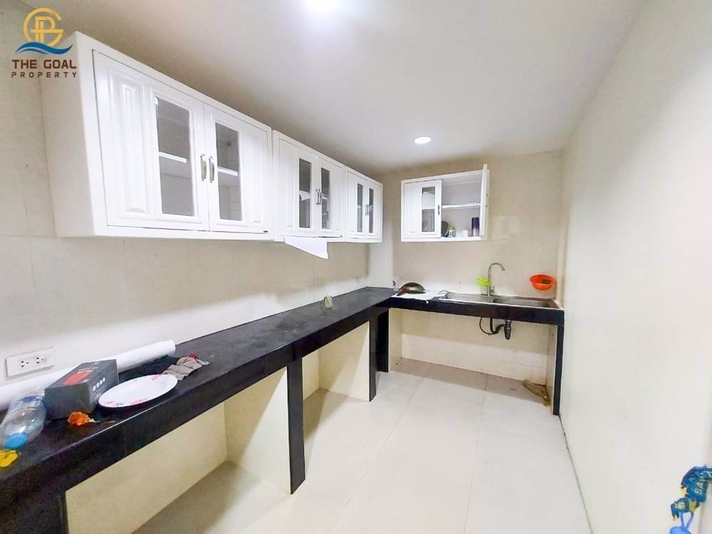 บ้านเดี่ยวพื้นที่เยอะ-จอดรถได้ถึง-10-คัน-เหมาะทำเป็นโฮมออฟฟิศ