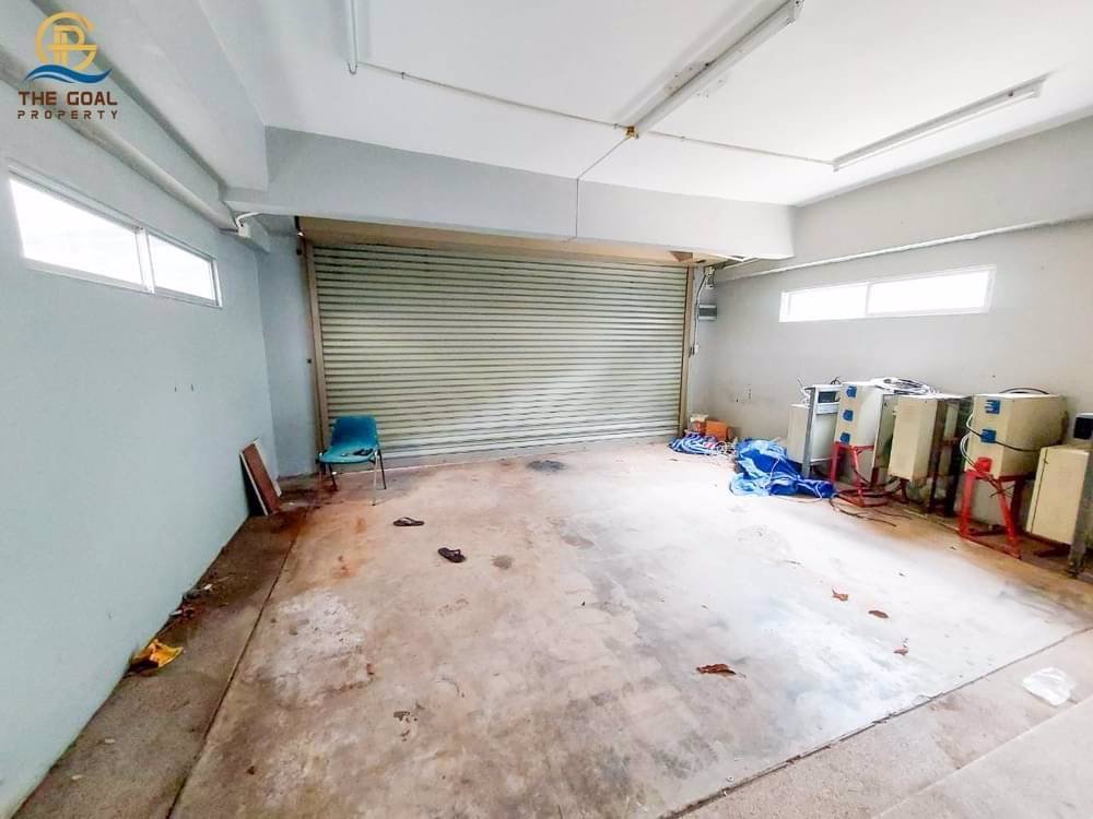 บ้านเดี่ยวพื้นที่เยอะ-จอดรถได้ถึง-10-คัน-เหมาะทำเป็นโฮมออฟฟิศ