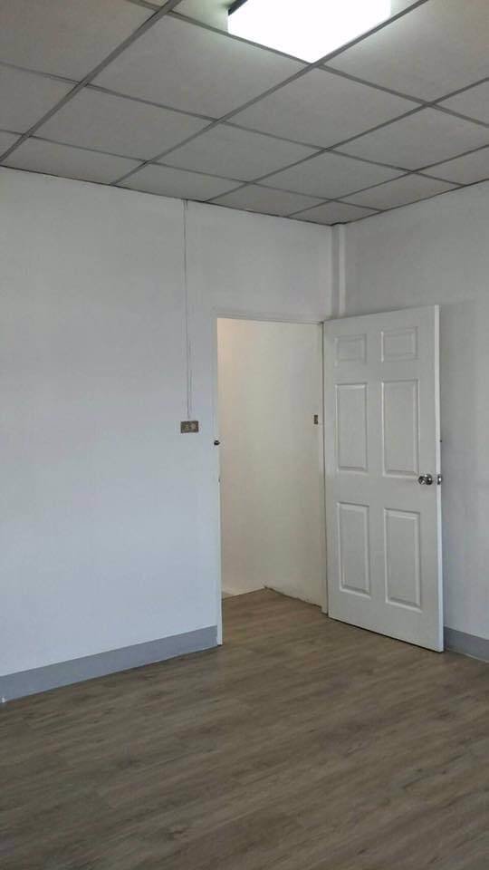 ขายทาวน์เฮ้าส์-3-ชั้น-พื้นที่16-ตารางวา-4-ห้องนอน-3-ห้องน้ำ-1-ห้องครัว-พร้อมอยู่อาศัย-ราคา-22-ล้าน