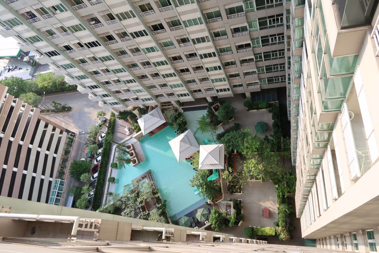 ขายคอนโด-เดอะ-โฟร์วิงส์-เรสซิเดนซ์-ศรีนครินทร์-the-four-wings-residence