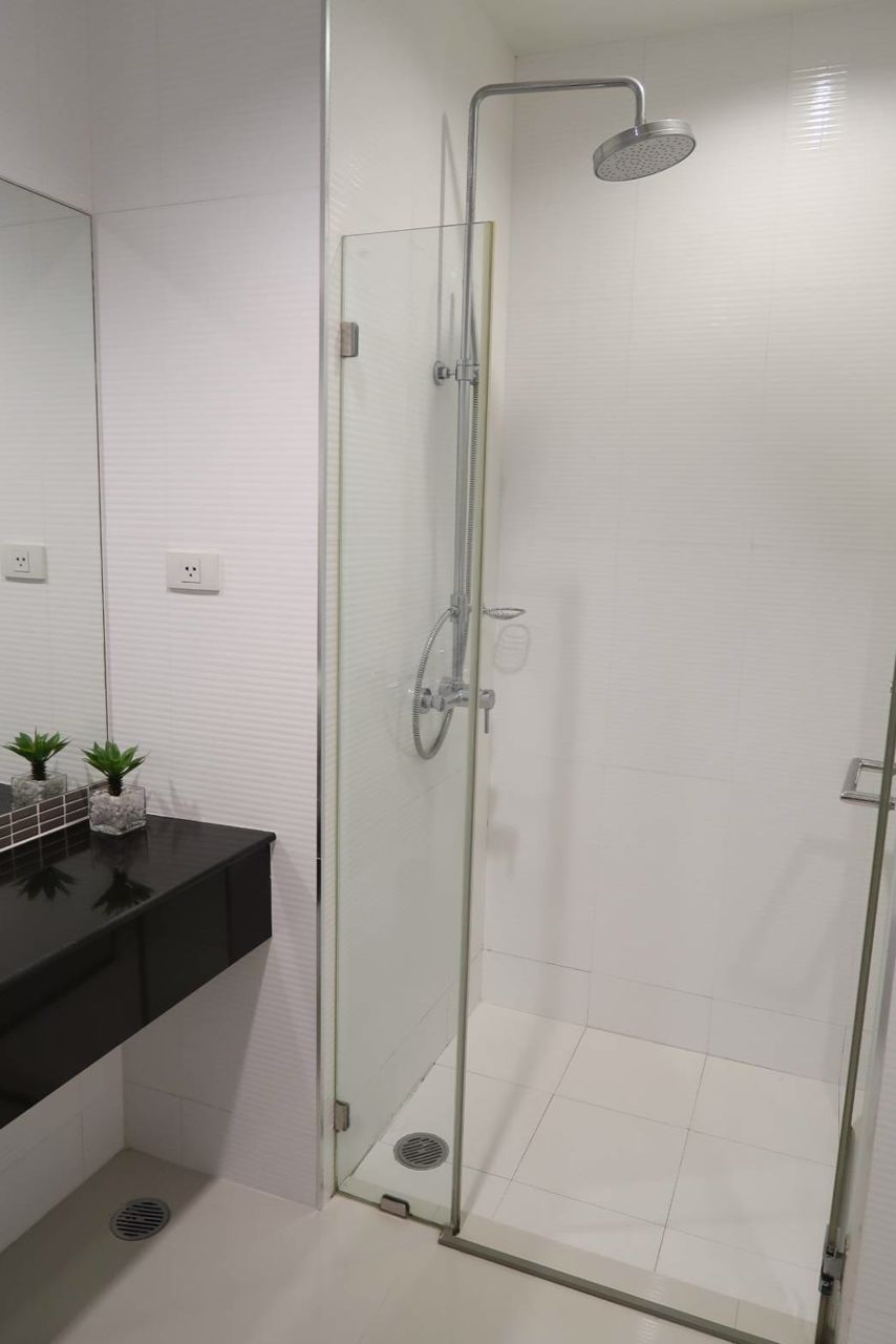 ขายคอนโด-เดอะ-โฟร์วิงส์-เรสซิเดนซ์-ศรีนครินทร์-the-four-wings-residence