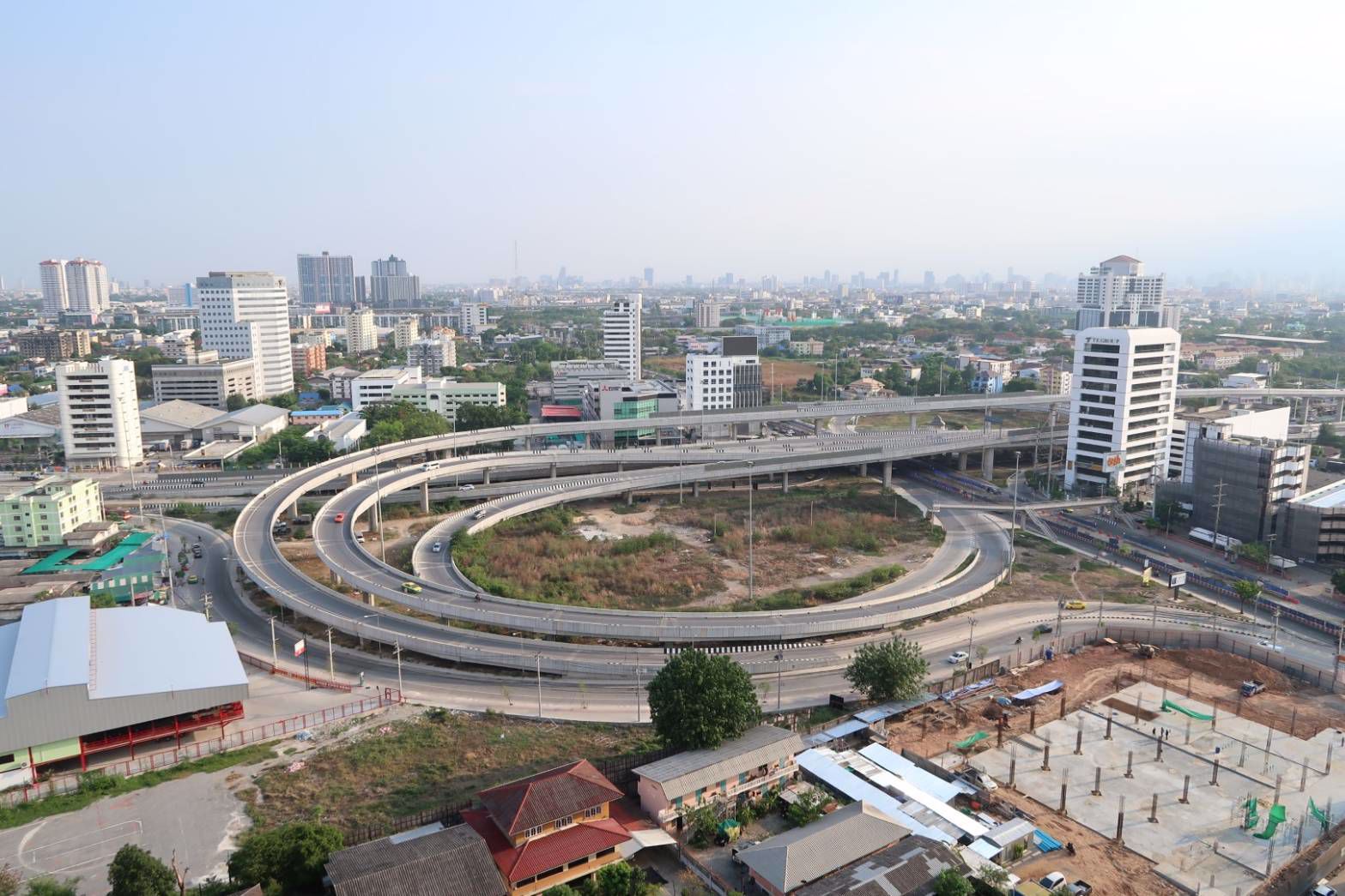 ขายคอนโด-เดอะ-โฟร์วิงส์-เรสซิเดนซ์-ศรีนครินทร์-the-four-wings-residence