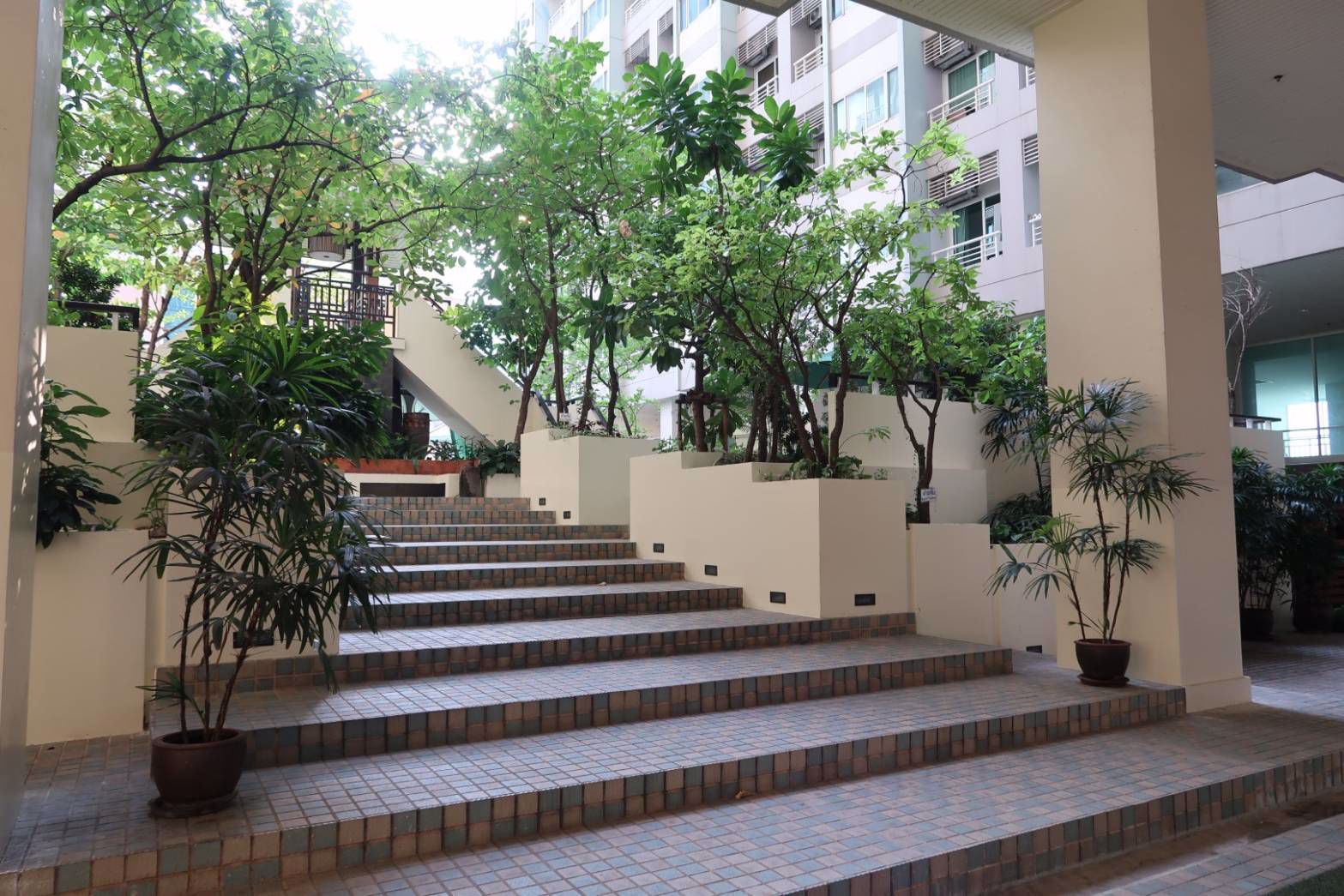 ขายคอนโด-เดอะ-โฟร์วิงส์-เรสซิเดนซ์-ศรีนครินทร์-the-four-wings-residence