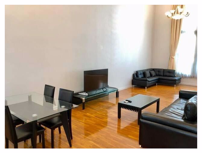 rsh195-ให้เช่าทาวน์เฮ้าส์-45-ชั้น-40-ตรว-4-ห้องนอน-บ้านกลางกรุง-ทองหล่อ-เฟอร์ครบ