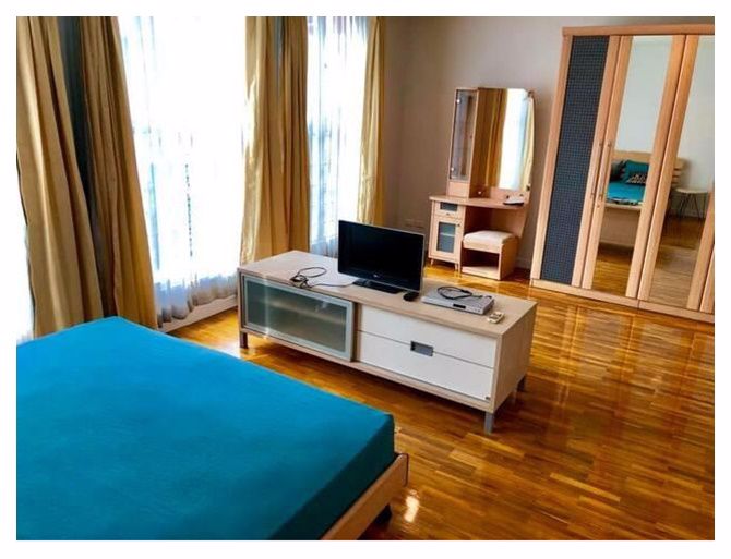 rsh195-ให้เช่าทาวน์เฮ้าส์-45-ชั้น-40-ตรว-4-ห้องนอน-บ้านกลางกรุง-ทองหล่อ-เฟอร์ครบ