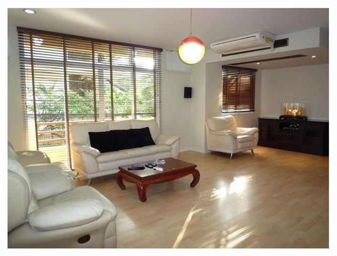 rsh194-ให้เช่าบ้านเดี่ยว-4-ชั้น-หลังมุม-40-ตรว-4-นอน-สุขุมวิท-31-รีโนเวทใหม่ทั้งหลัง