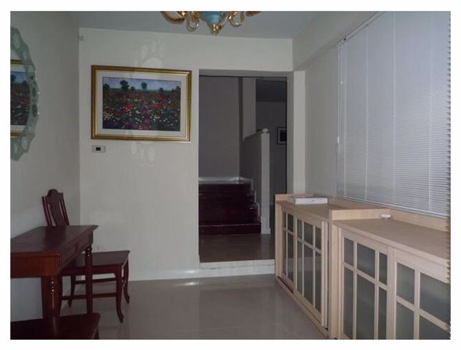 rsh194-ให้เช่าบ้านเดี่ยว-4-ชั้น-หลังมุม-40-ตรว-4-นอน-สุขุมวิท-31-รีโนเวทใหม่ทั้งหลัง