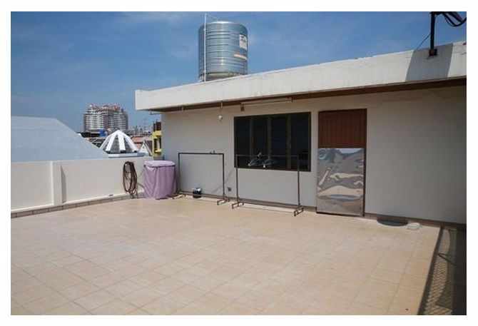 ให้เช่าทาวน์เฮาส์-3-ชั้นครึ่ง-40-ตารางวา-ห้องหัวมุม-ลาดพร้าว94-เหมาะทำออฟฟิศ