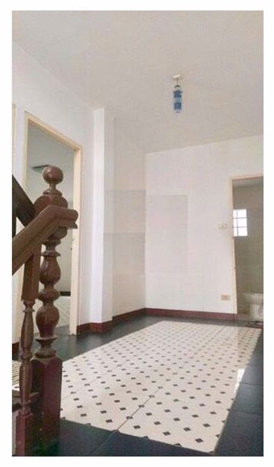 ให้เช่าทาวน์โฮม-3-ชั้น-18-ตารางวา-4-ห้องนอน-ซอยลาดพร้าว-84-เหมาะอยู่อาศัยหรือทำออฟฟิศ