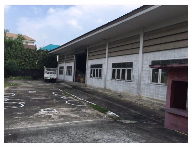 ให้เช่าอาคารโรงงานพร้อมที่ดิน-415-ตารางวา-ซอยกรุงเทพกรีฑา-ใกล้โลตัสกรุงเทพกรีฑา-120000-บาท