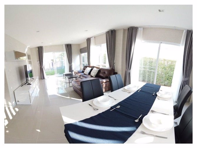 ให้เช่าบ้านเดี่ยว2ชั้น-577-ตารางวา-4-ห้องนอน-พร้อมอยู่-ติดถนนนครอินทร์-ใกล้mrtแยกติวานนท์ใก