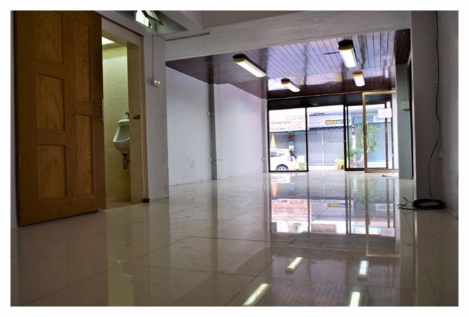 ให้เช่าอาคารพาณิชย์-5-ชั้น-240ตารางเมตร-3-ห้องนอน-ซอยปรีดีพนมยงค์-ใกล้ท่าเรือสะพานคลองตัน