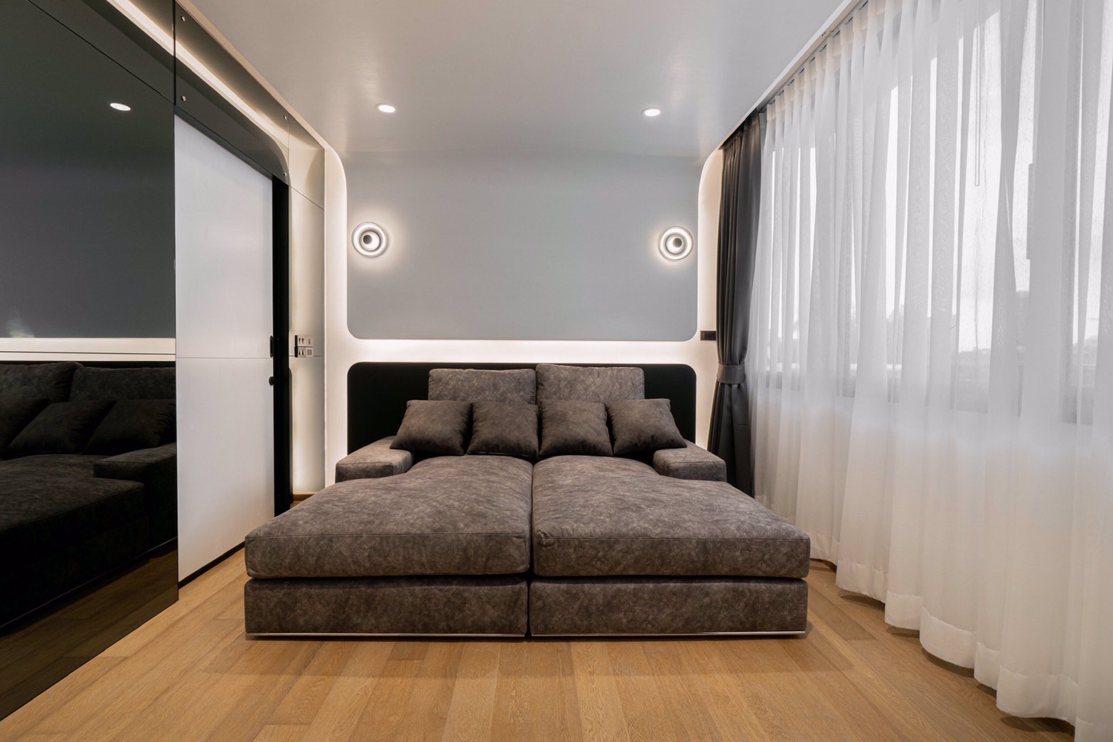 ขายทาวน์โฮมหรู-4-ชั้น-ลักซ์-35-รัชดา-ลาดพร้าว