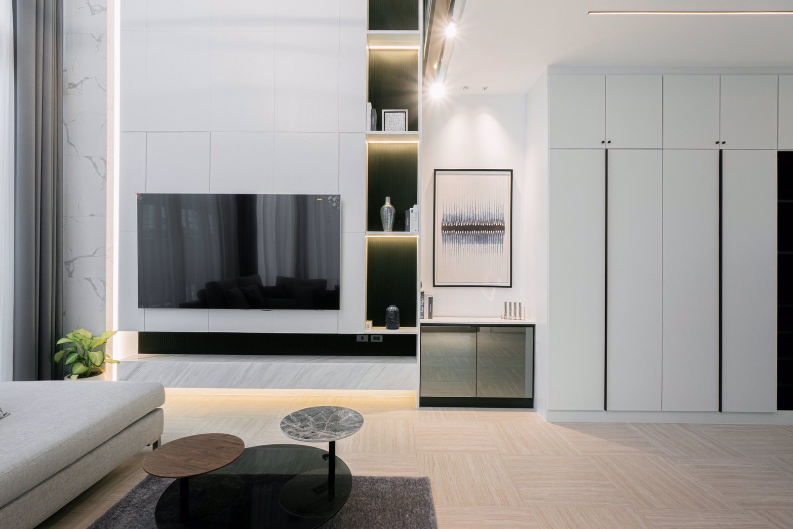 ขายทาวน์โฮมหรู-4-ชั้น-ลักซ์-35-รัชดา-ลาดพร้าว