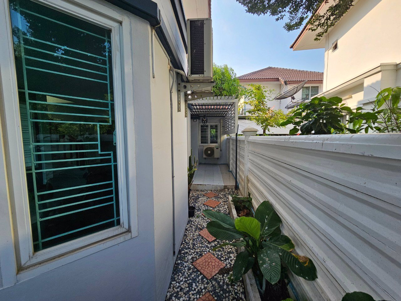 บ้านเดี่ยวให้เช่า-4-ห้องนอน-โครงการพราวเพลส-หลังเซ็นทรัลอยุธยา