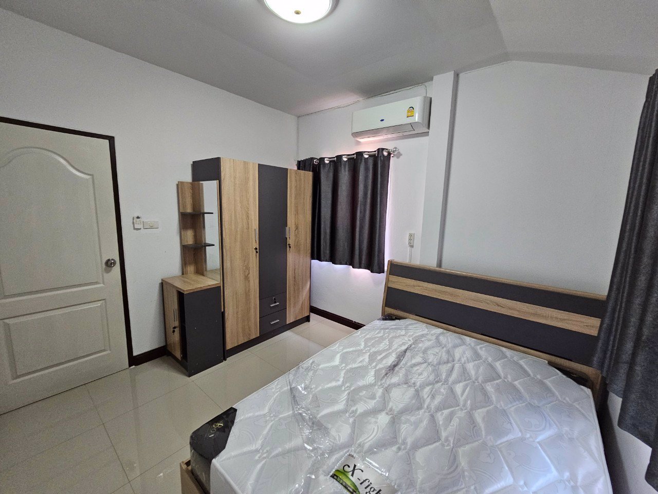 บ้านเดี่ยวให้เช่า-4-ห้องนอน-โครงการพราวเพลส-หลังเซ็นทรัลอยุธยา