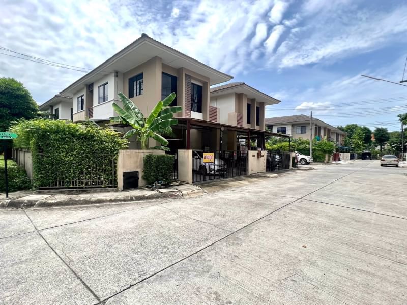 ขายด่วน-บ้านแฝด2-หลัง-สไตล์บ้านเดี่ยว