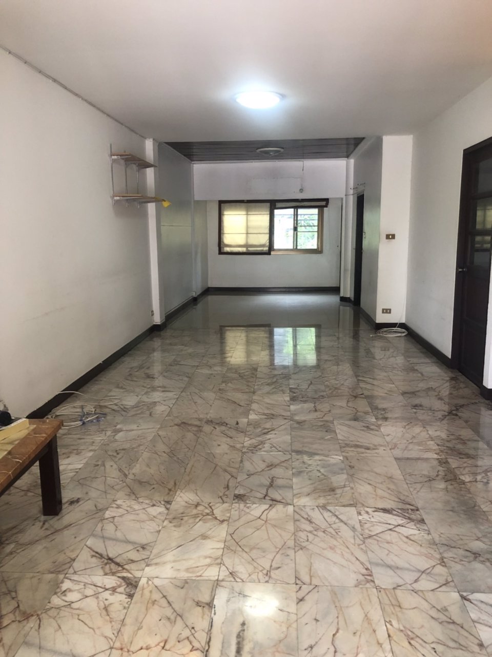 ให้เช่าทาวเฮาส์-3-ชั้น-เหมาะสำหรับพักอาศัย-หรือ-home-office