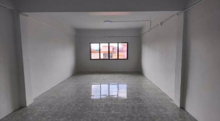 ขายอาคารพาณิชย์-3ชั้นครึ่ง-1-คูหา