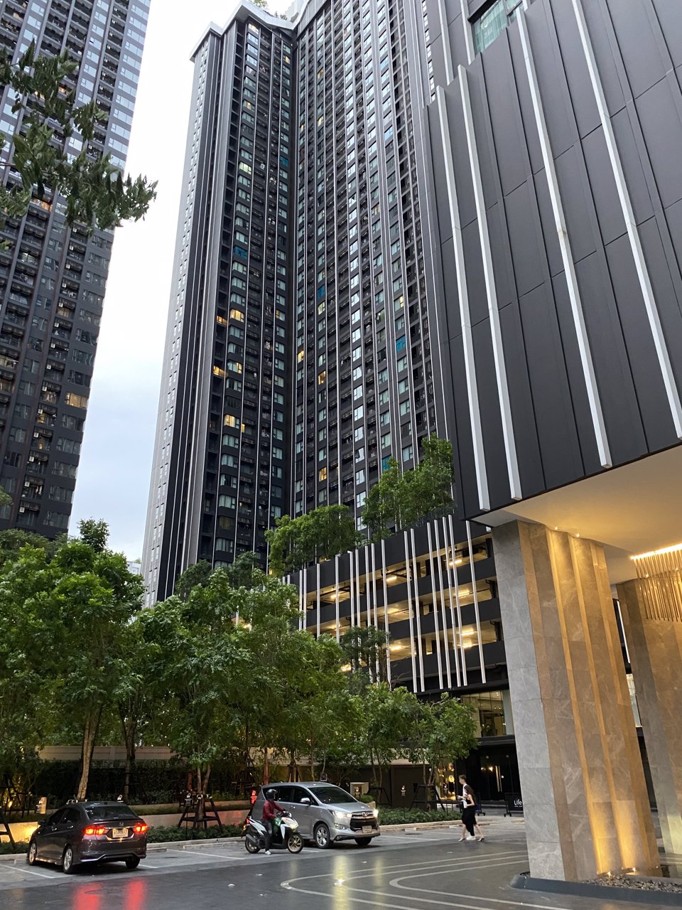 life-asoke-rama-9-ไลฟ์-อโศก-พระราม-9-กรุงเทพ