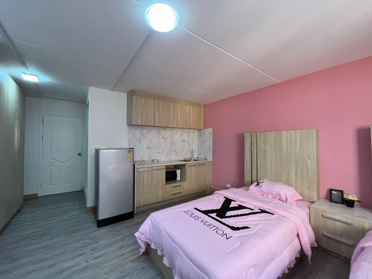 𝗔𝗽𝗽𝗹𝗲-𝗖𝗼𝗻𝗱𝗼-เช่ารายเดือน-คอนโดเมืองทองธานี