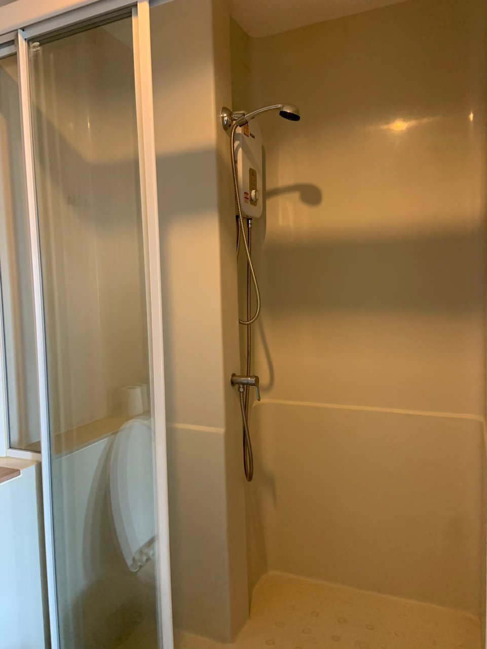 ด่วนขายคอนโดแอสปาย-สาทร-ตากสิน-คอปเปอร์โซน-ใกล้รถไฟฟ้า-bts-สายสีเขียวเข้ม-สถานีวุฒากาศ