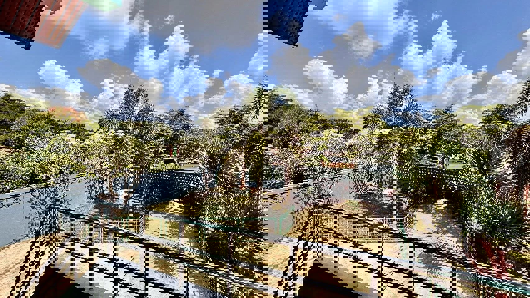 บ้านหรูหลังใหญ่-ลำปาง