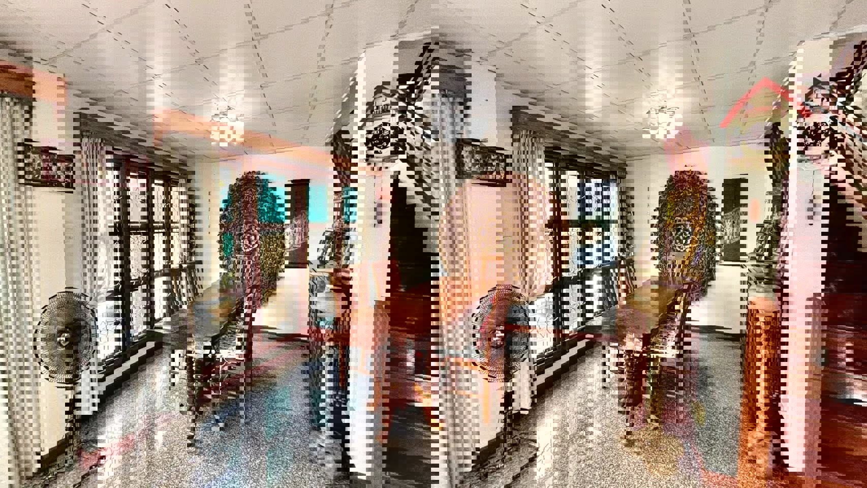 บ้านหรูหลังใหญ่-ลำปาง