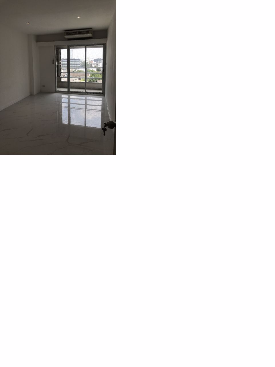 ขายคอนโด-ใกล้สถานี-mrt-รัชดา