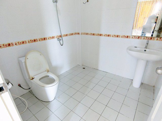 ขายทาวน์โฮม-2-ชั้น-มือ-2-ตรงข้ามโครงการคีรีนครา-ช่องเขาด่าง-