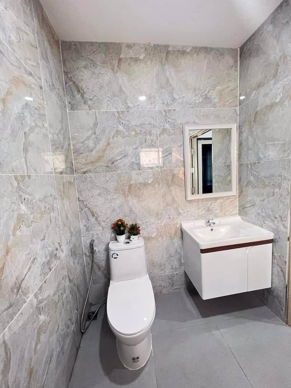 ขายบ้านเดี่ยว-2-ชั้นผ่อนตรงพัทยา