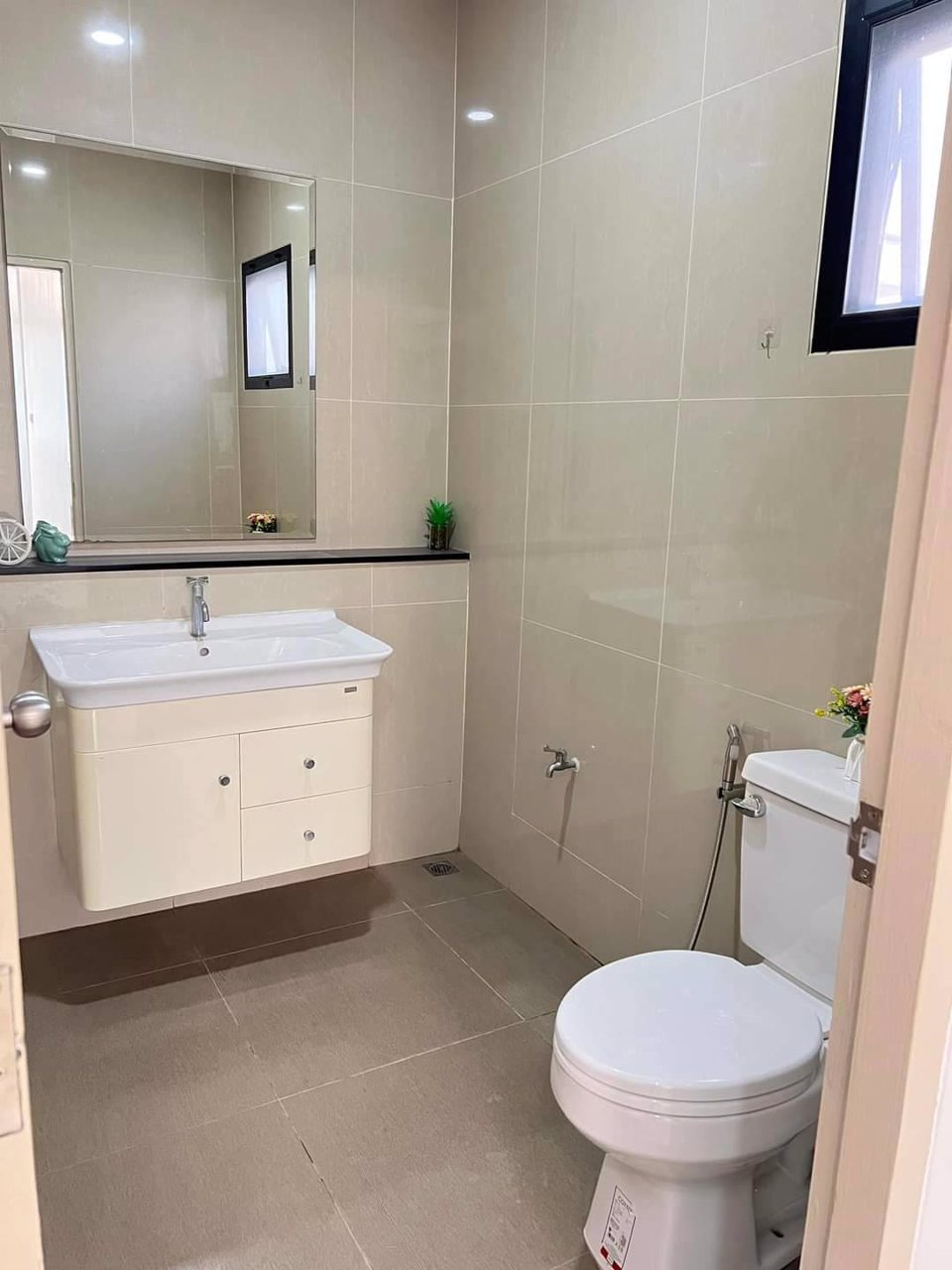 ขายบ้านเดี่ยว-2-ชั้นผ่อนตรงพัทยา