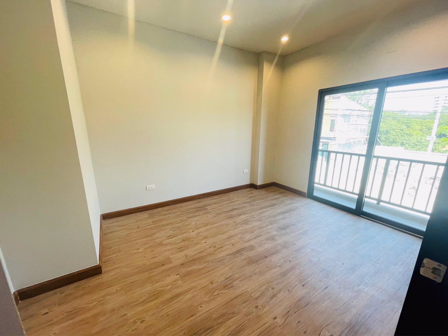 ขายบ้าน-ทาวน์โฮม-บ้านทาวน์โฮม-บ้านระยอง-มาบตาพุด-เนินพยอม