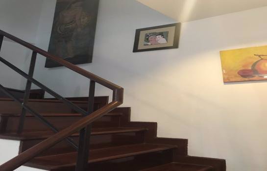 ทาวน์เฮ้าส์ตกแต่งใหม่พร้อมอยู่ห่างจากทะเลเพียง-200-เมตร-จากหาดวงศ์อมาตย์พัทยาเหนือตั้งอยู่ในทำเลที่เ