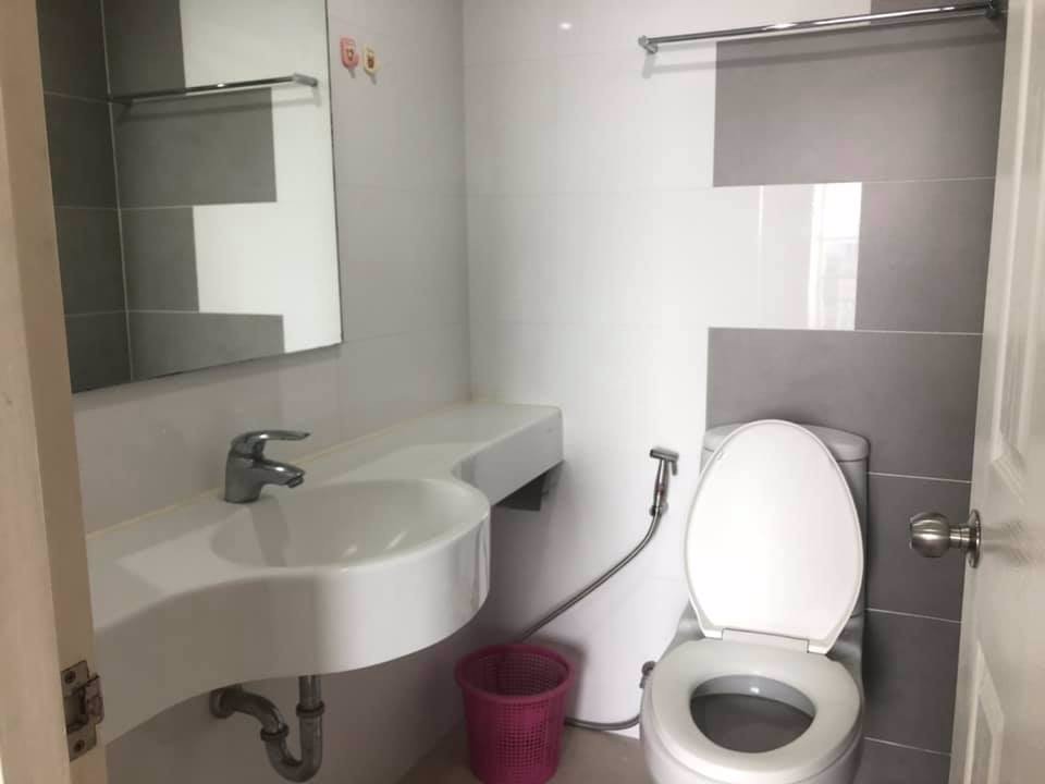 ให้เช่าคอนโดลุมพินีเพลส-พระราม4-ใกล้มกรุงเทพ-bts-เอกมัย